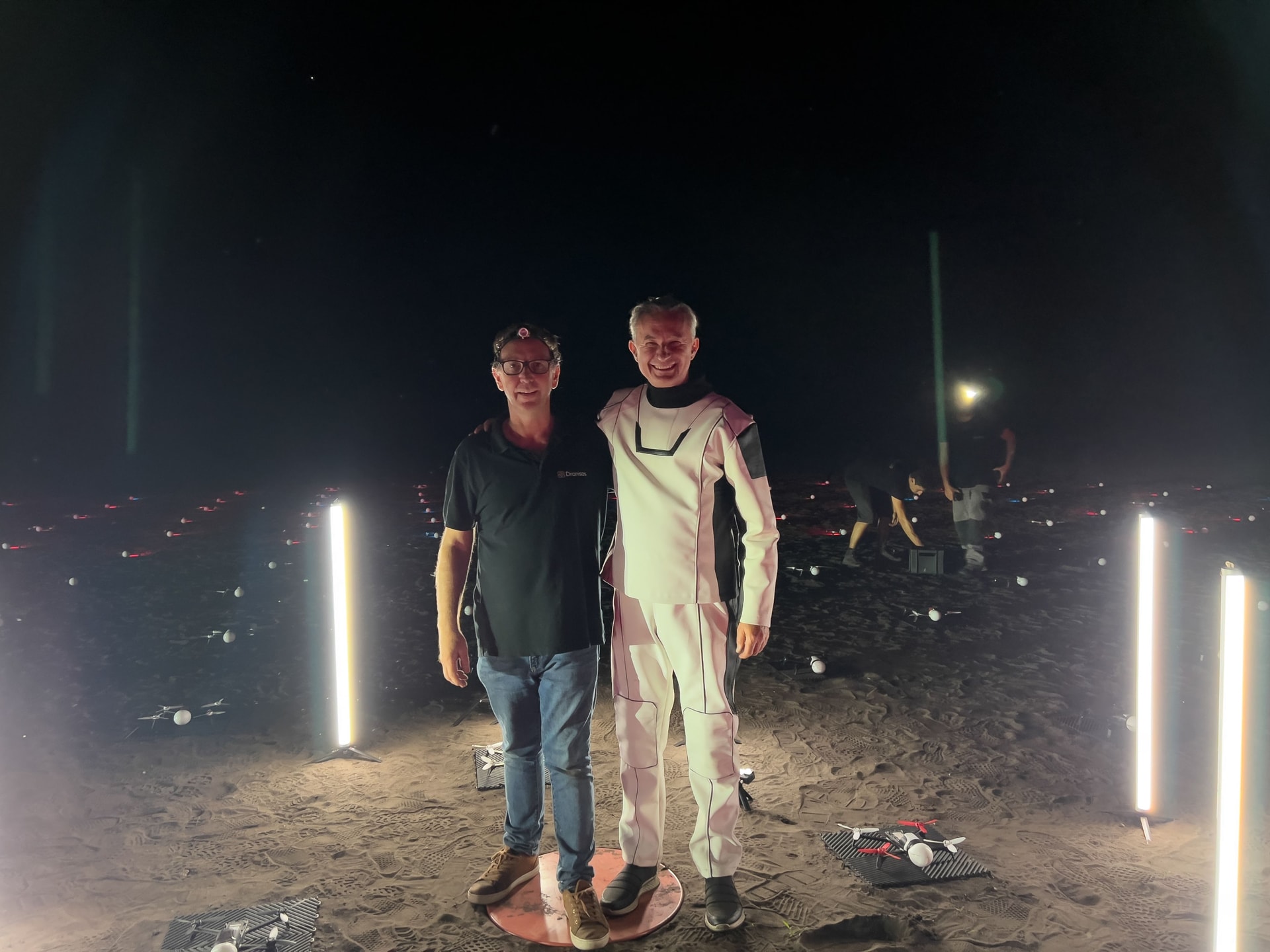 drones dronisos spectacle M6