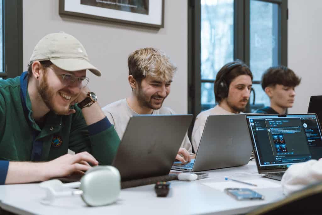 étudiants ESD Bordeaux et Nantes