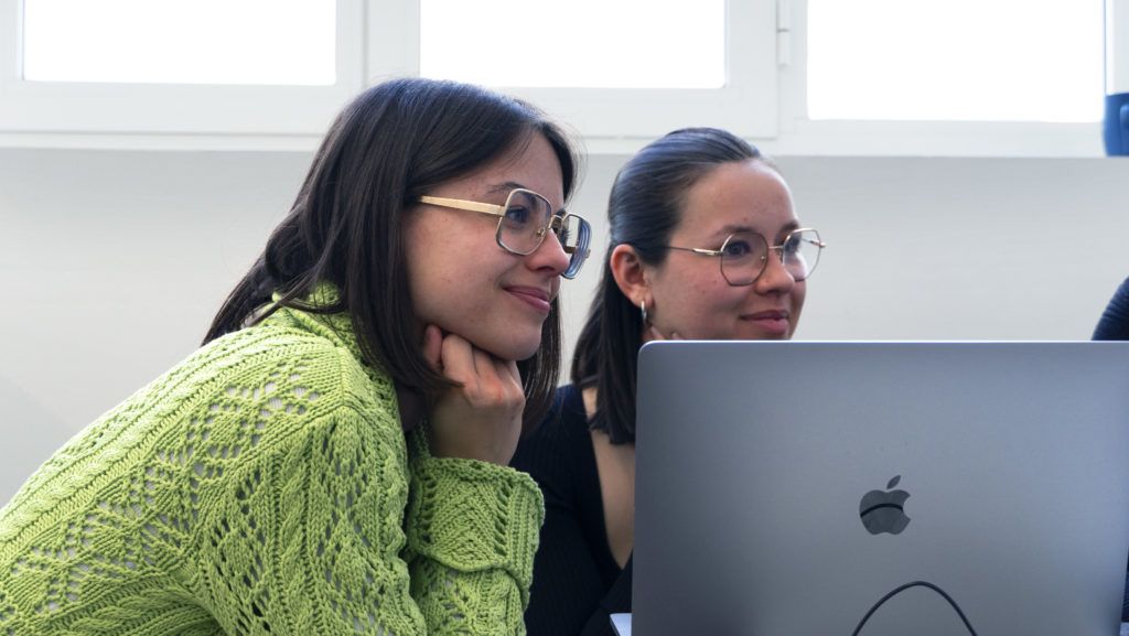 étudiantes à l'ESD