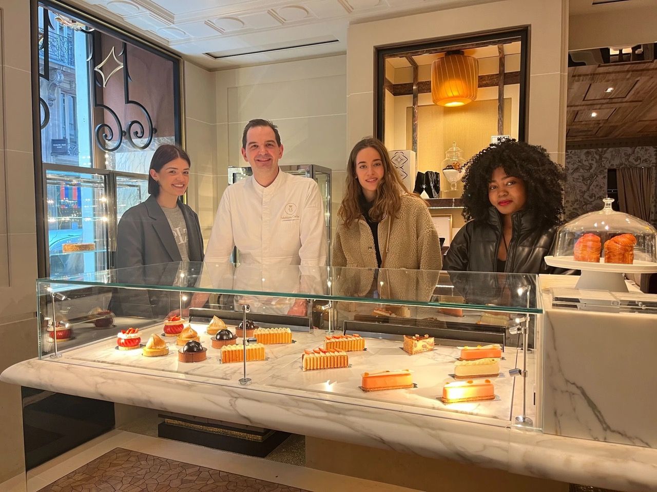 Projet annonceur stratégie social media ESD Hotel de Crillon